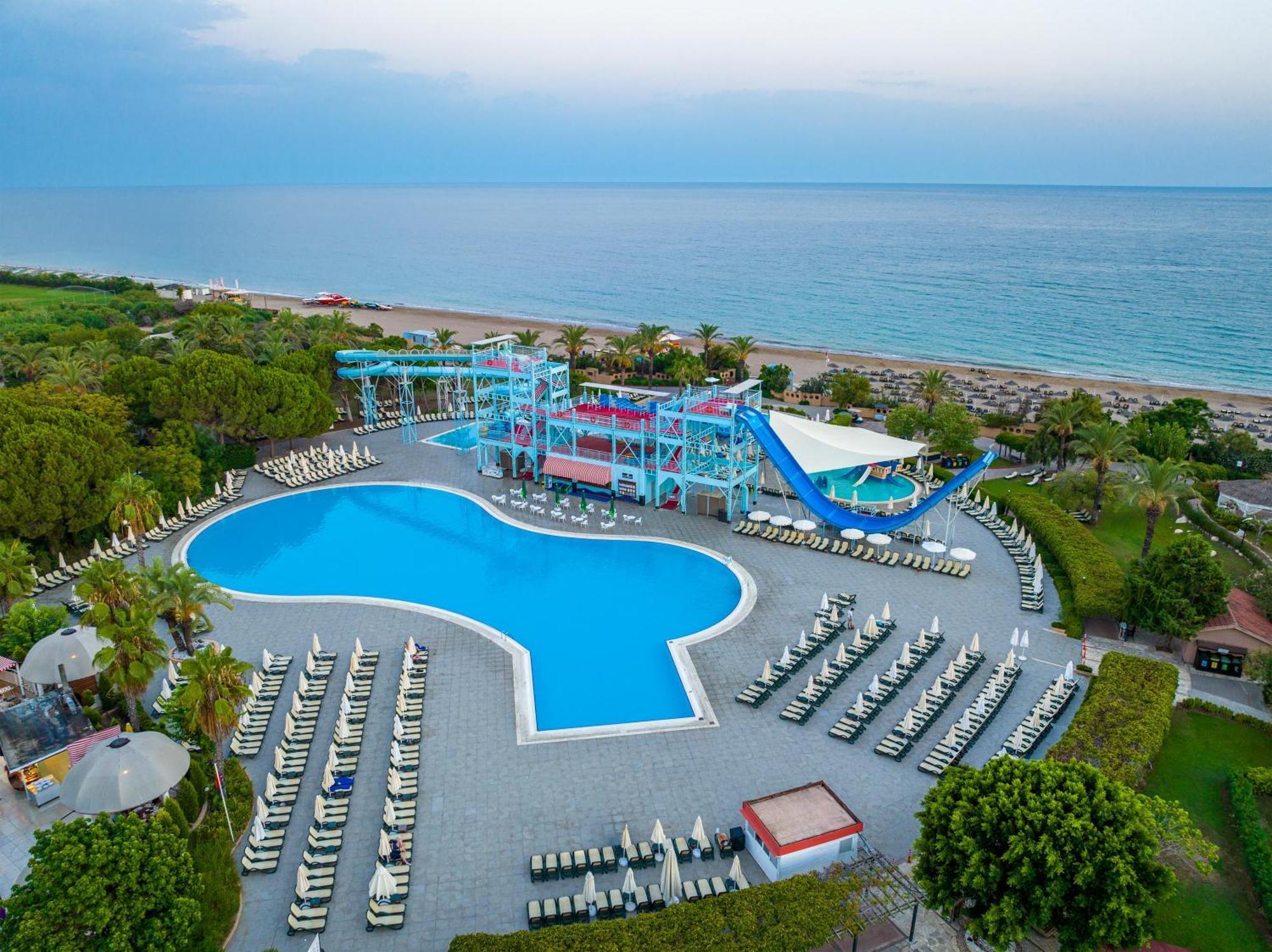 Asteria Family Resort Belek Antalya Luaran gambar Aerial view of the water park