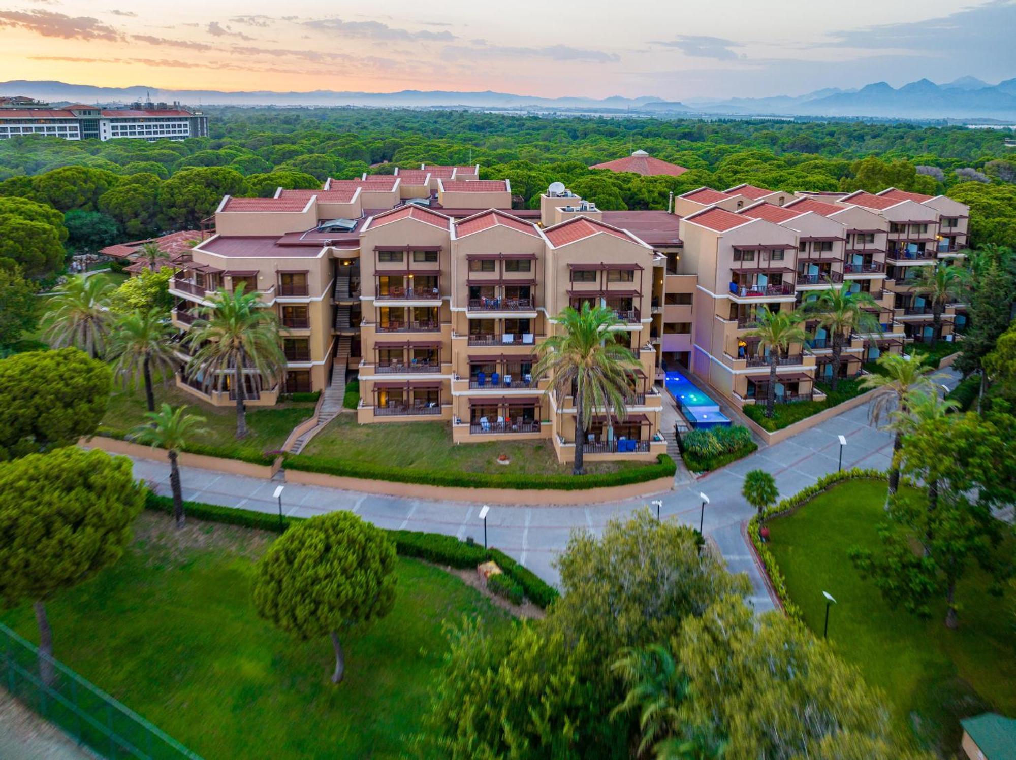 Asteria Family Resort Belek Antalya Luaran gambar The Village