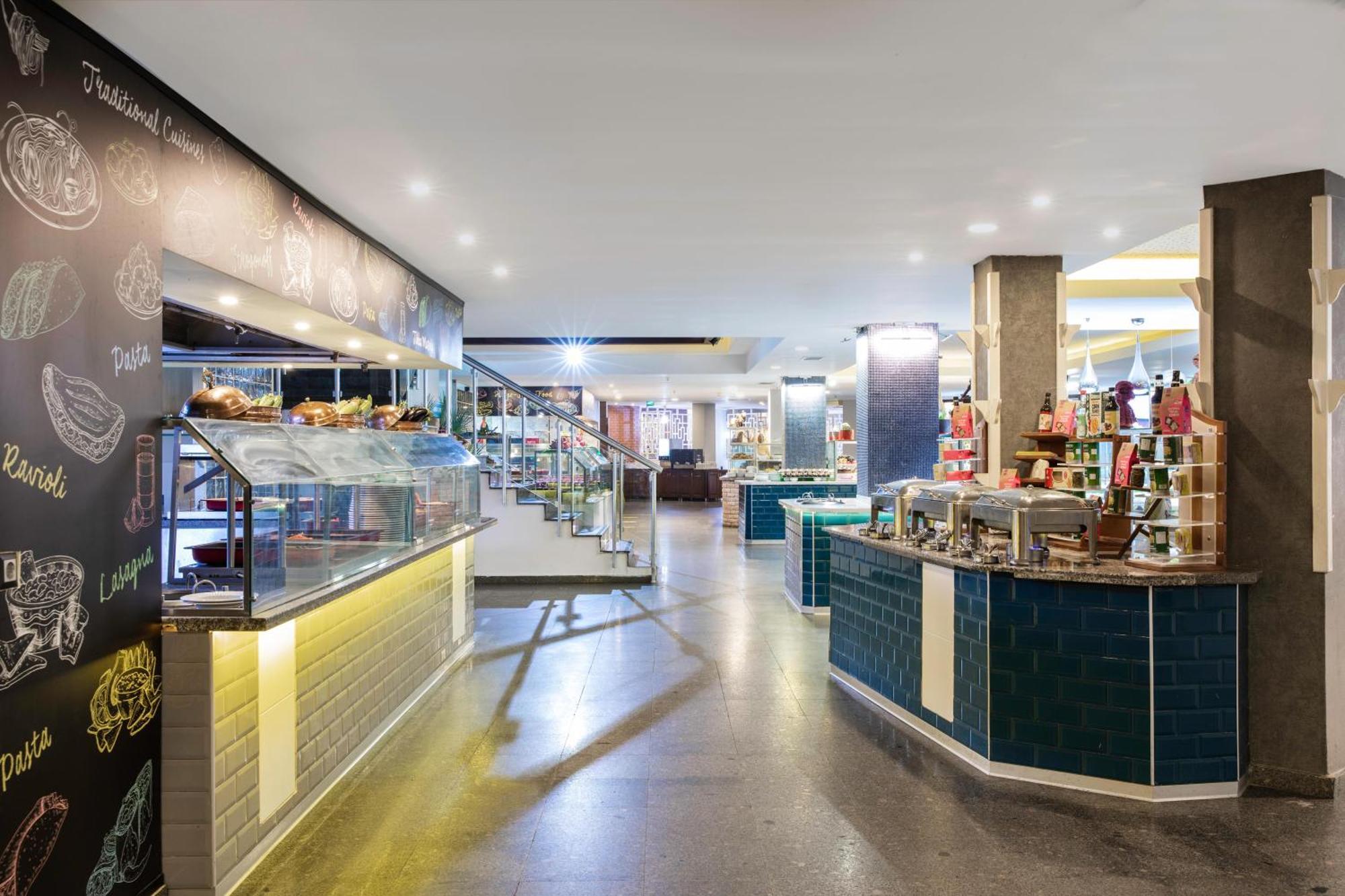 Asteria Family Resort Belek Antalya Luaran gambar The restaurant