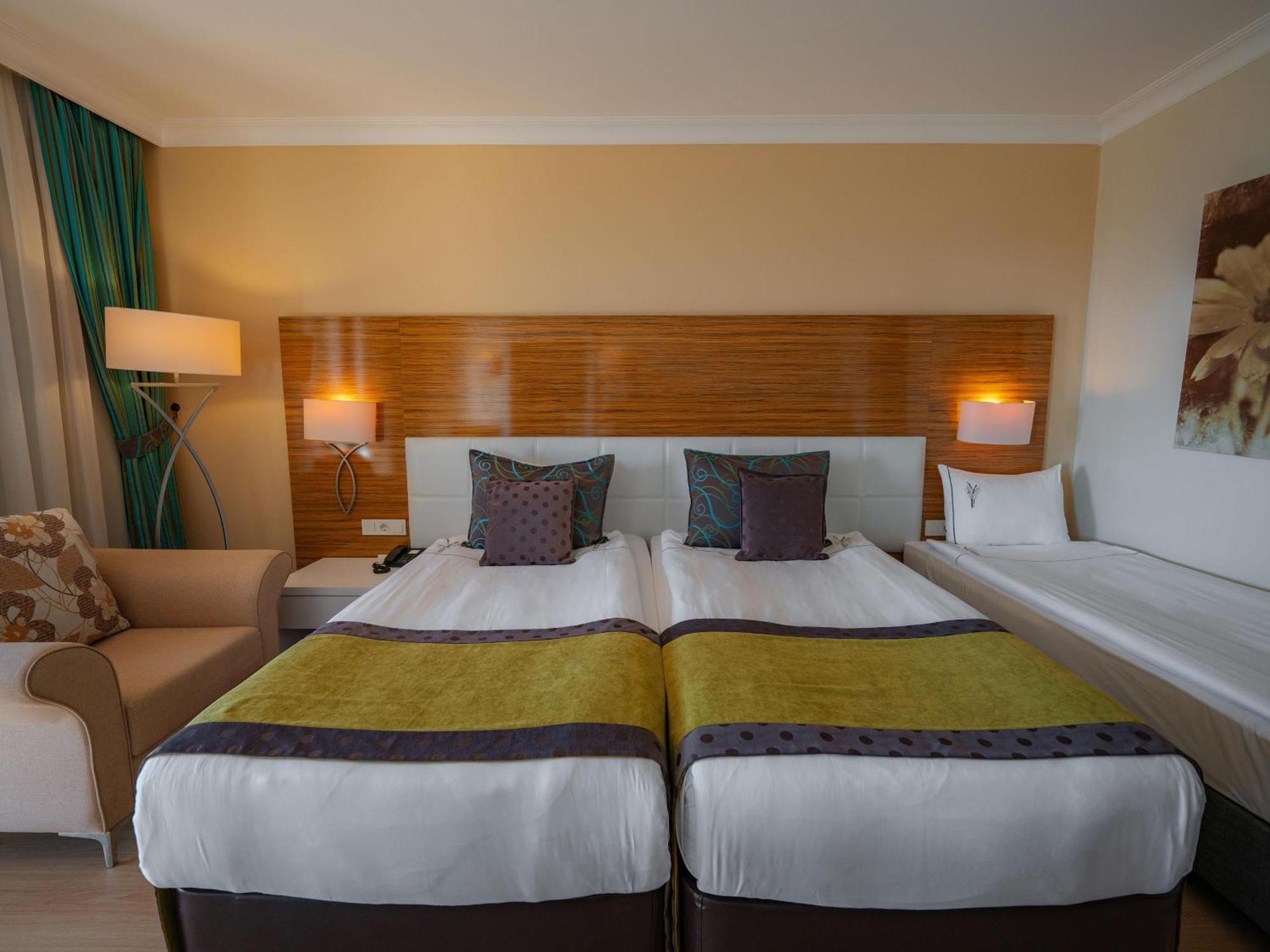 Asteria Family Resort Belek Antalya Luaran gambar A room at the hotel